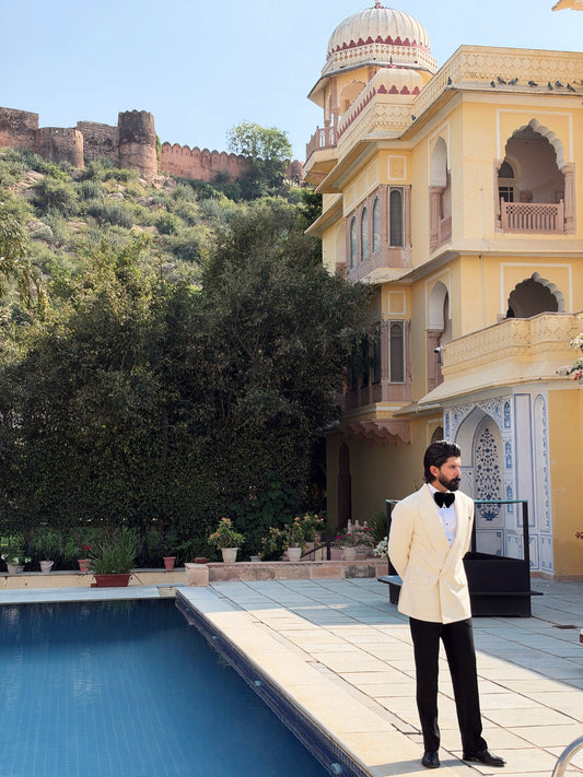 Ivory Tuxedo | Made for Royalty