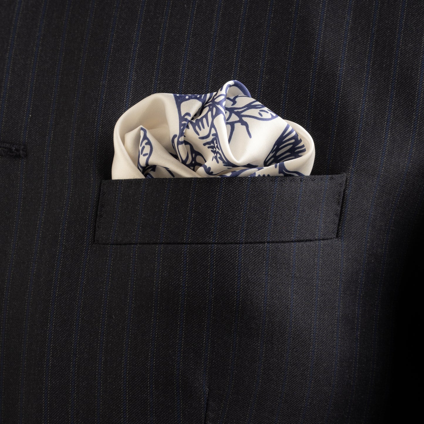 Maharaja Aviary Romance Silk Pocket Square