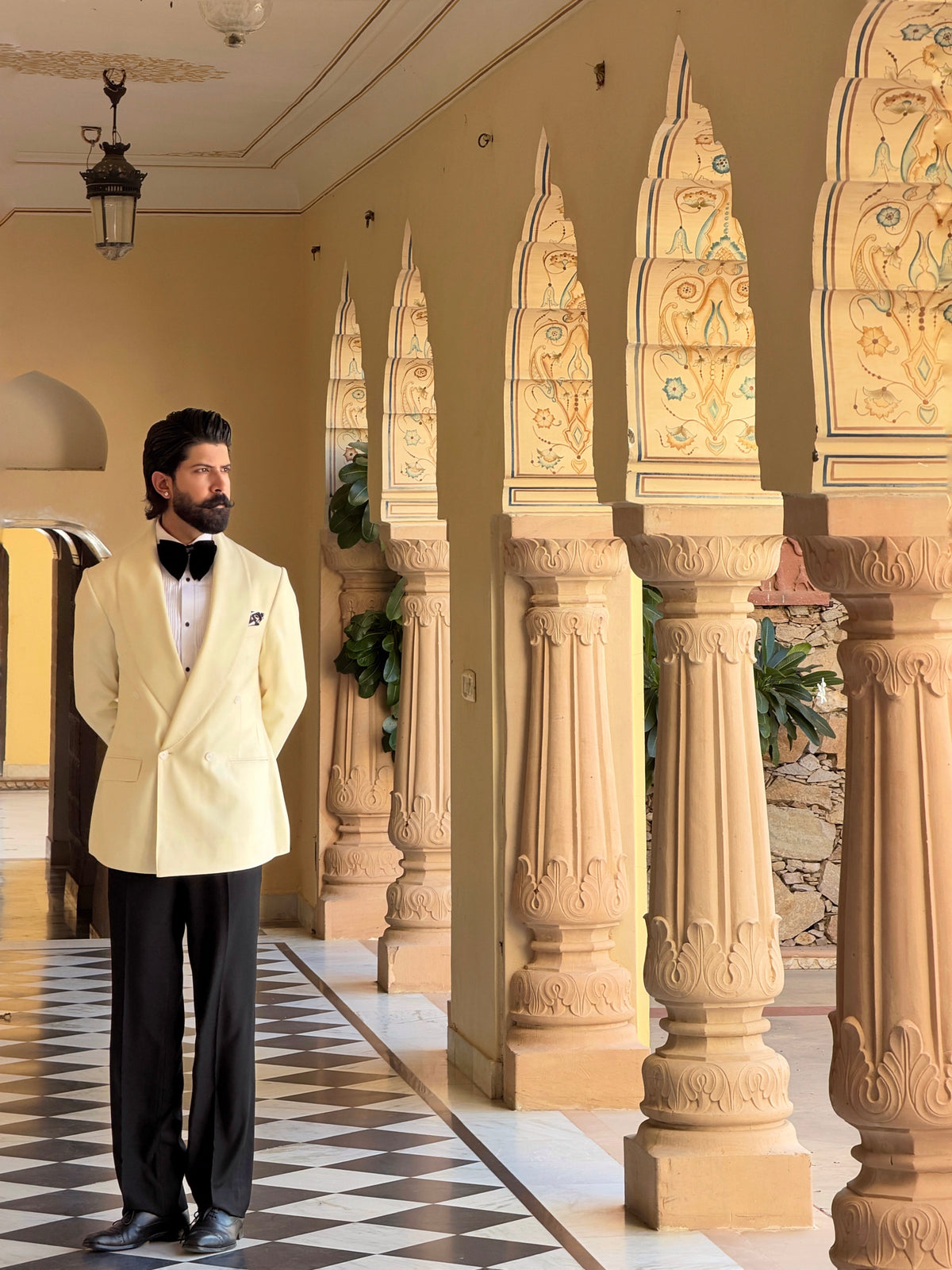 Ivory Tuxedo | Made for Royalty